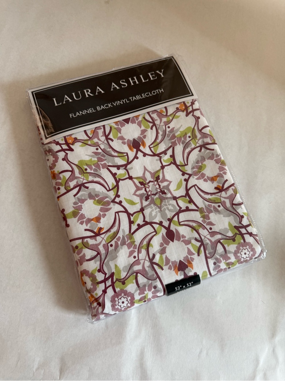 Laura Ashley Floral Vine Tablecloth in White, Purple, Green NWT